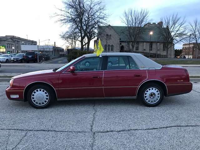 2005 Cadillac Deville 4dr Sedan